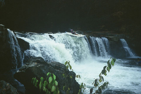 Pierre LAFAY sur la Big Sandy franchissant les Wonderfalls rapid