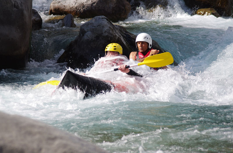 Just Married in a Cano-Raft on the Ubaye in the Barcelonnette valley